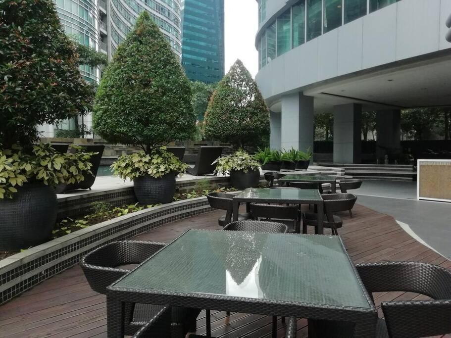Spacious Bgc 2 Bedroom With A View Manila Dış mekan fotoğraf