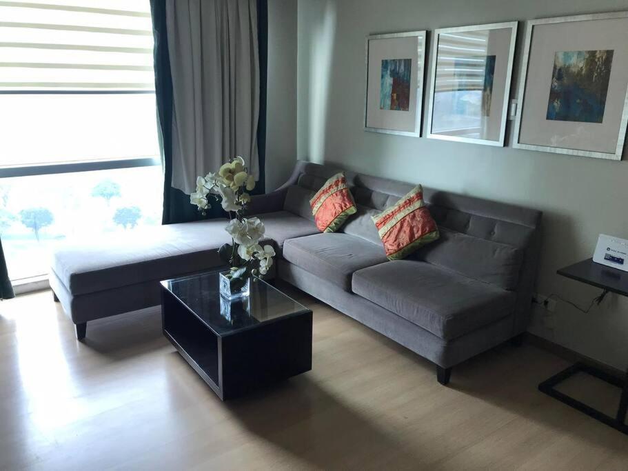 Spacious Bgc 2 Bedroom With A View Manila Dış mekan fotoğraf